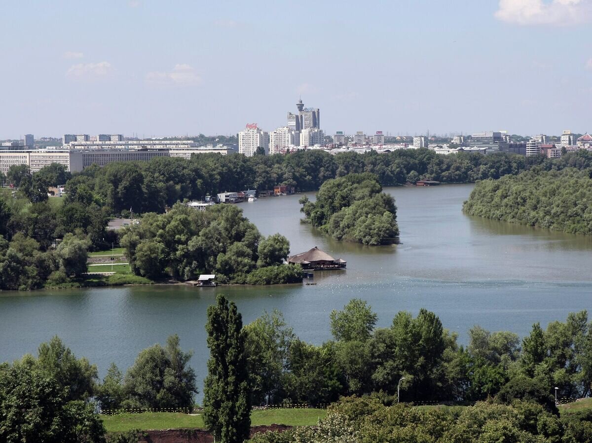     Вид на город Белград© РИА Новости / Максим Богодвид