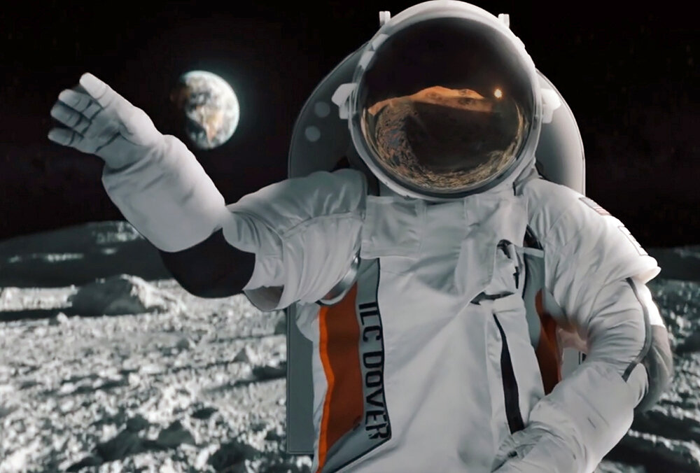    © youtube.com/@CollinsAerospace