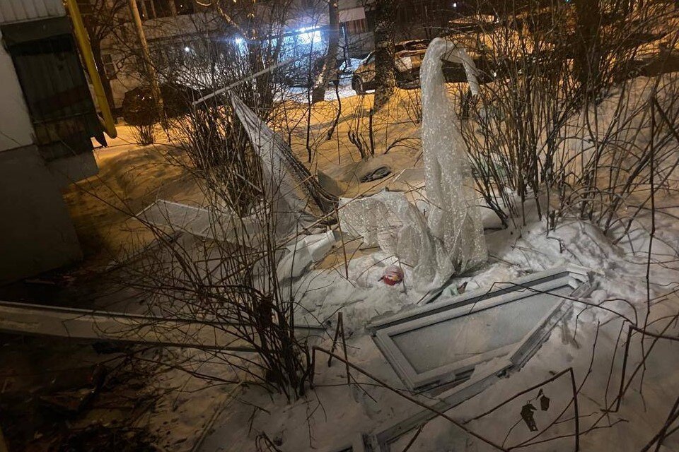     Мужчина пострадал во время взрыва в жилом доме на Липецкой улице Москвы  прокуратура Москвы