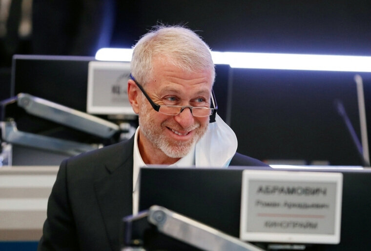    Романа Абрамовича поддерживали российские власти при покупке «Челси»