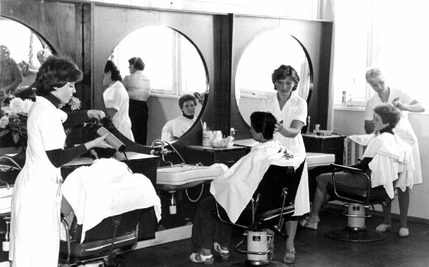 Как выглядели советские женщины и какой была их жизнь. Фотоподборка 1950-х - 1980-х годов