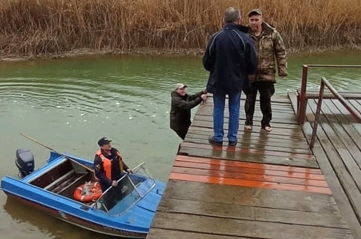 Пропали рыбаки в ростовской