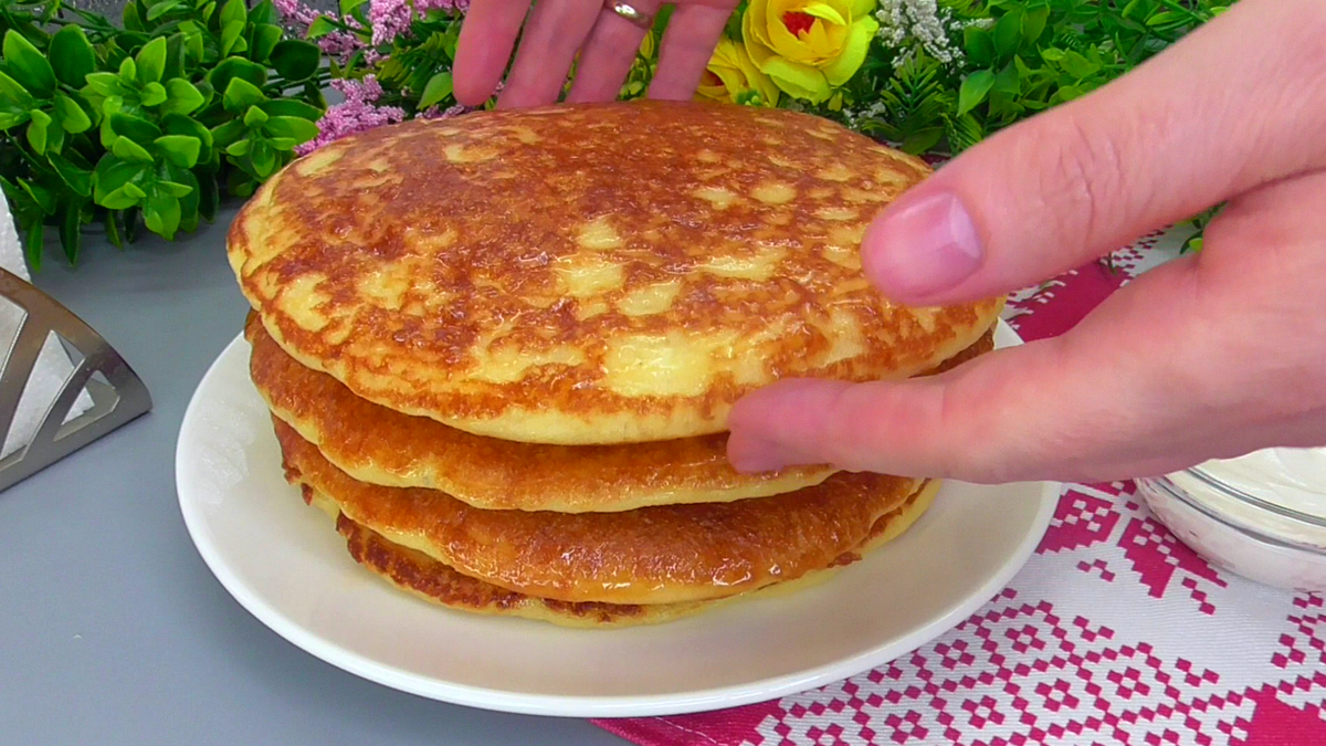 Дрожжевые блины с пшеном и мукой