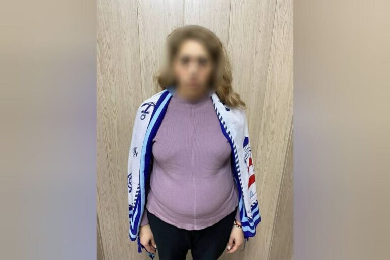    Мошенница под видом соцработника обманула 81-летнюю старушку из Оренбурга Марина Шарт