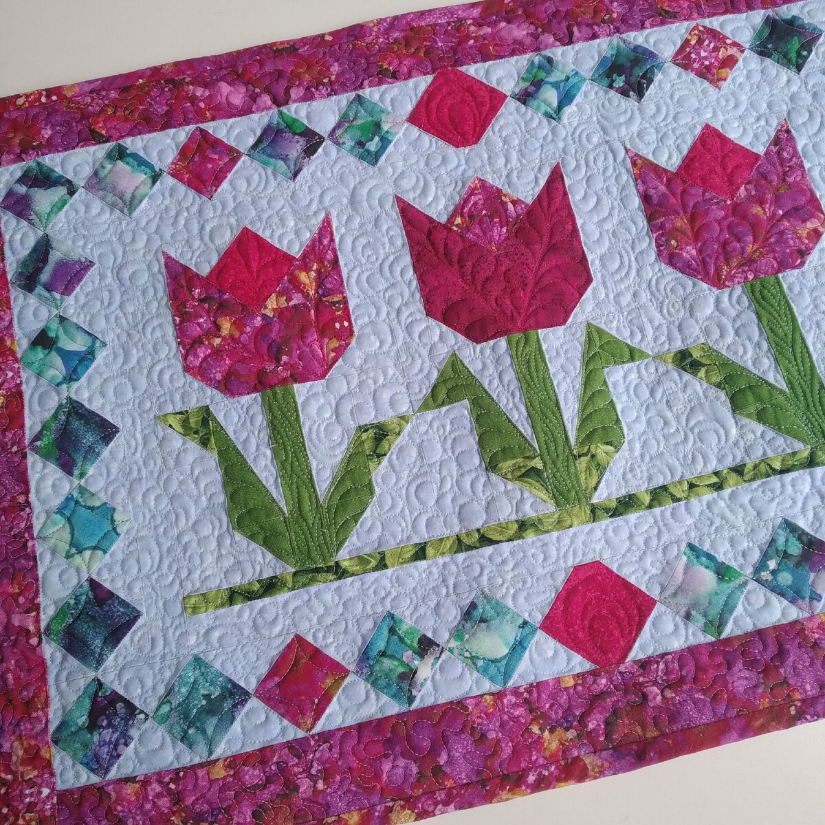 Стежку я ещё осваиваю. Надо больше тренироваться.