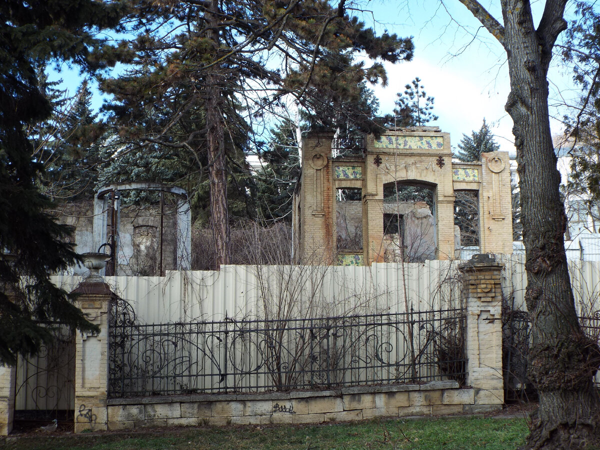 Бывшая Дача Стрелкова (март 2023 года)