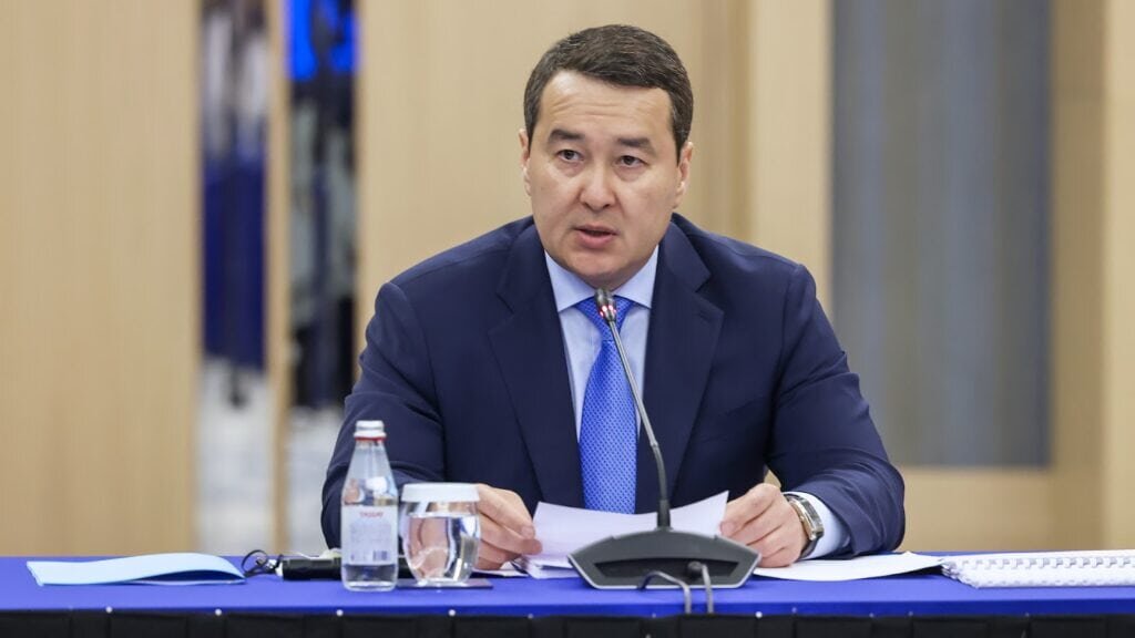    primeminister.kz Эмин Сулейменов