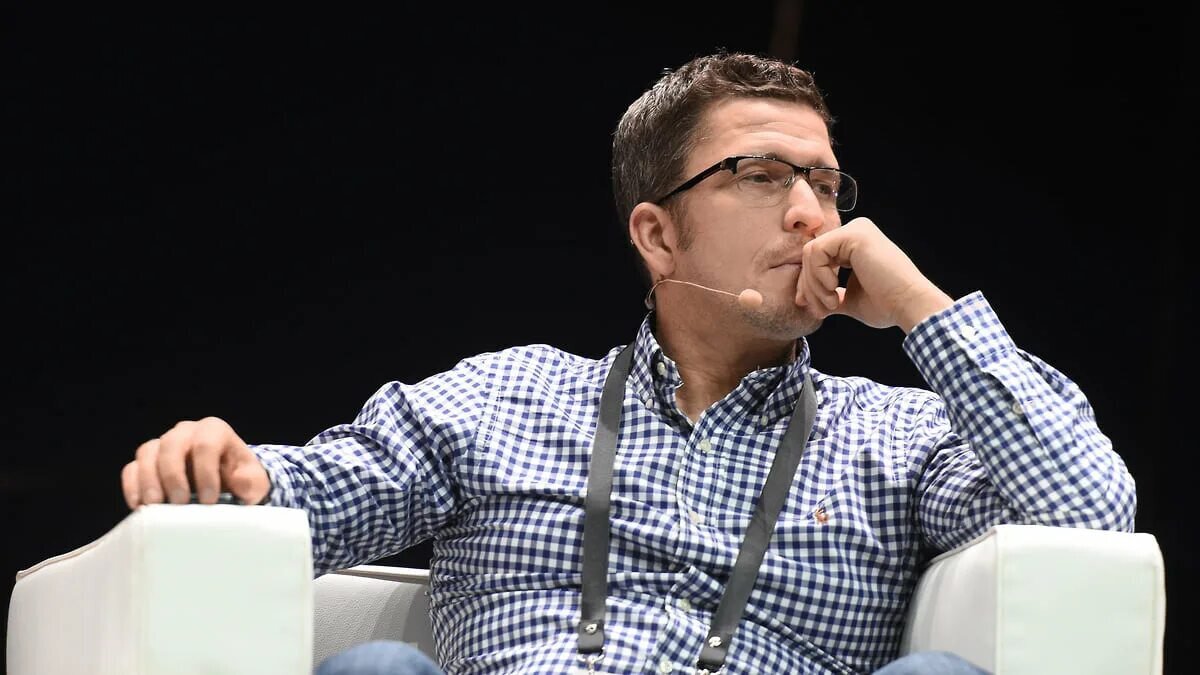 Максим Спиридонов