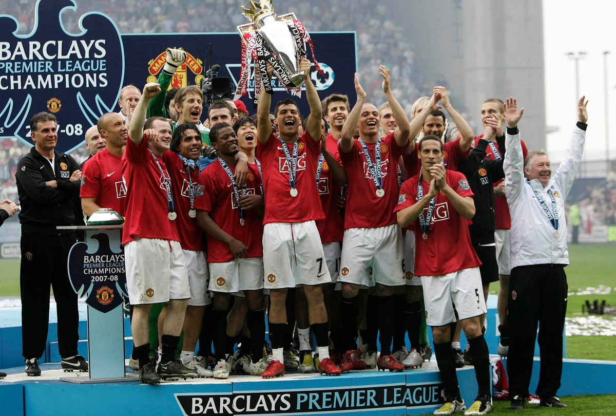 2008 год лига чемпионов. Manchester United 2007-2008. Ман Юнайтед 2007 2008. МЮ 2008 чемпионство. МЮ сезон 2007-2008.