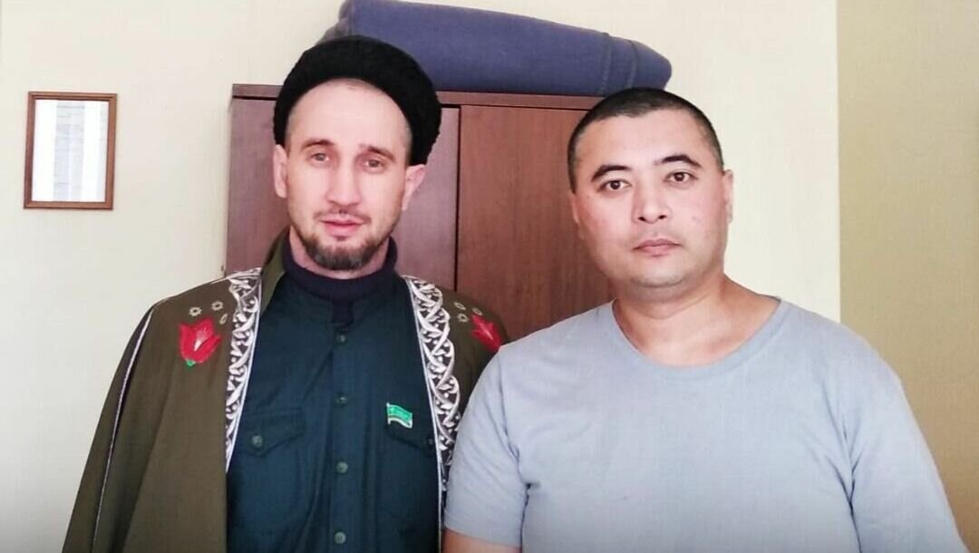     Идрис хазрат Камалиддин посетил Окружной военный госпиталь, где проходят лечение бойцы, получившие ранения в ходе специальной военной операции.