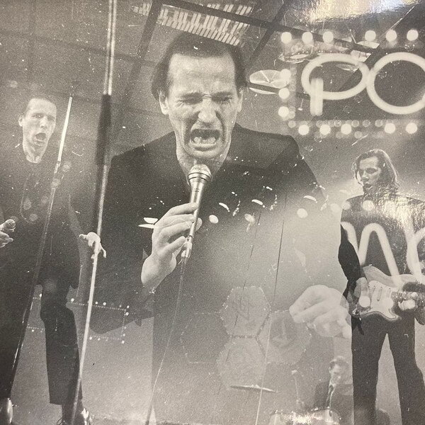     Выставка «Поколение дворников и сторожей» покажет артефакты русского рока 80-х и 90-х