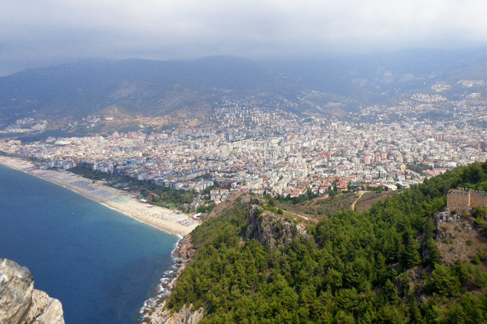 Авсаллар / фото https://f.otzyv.ru/f/13/05/125663/011215133952.jpg