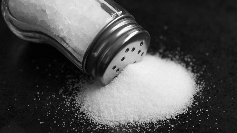 Как вылечить насморк солью