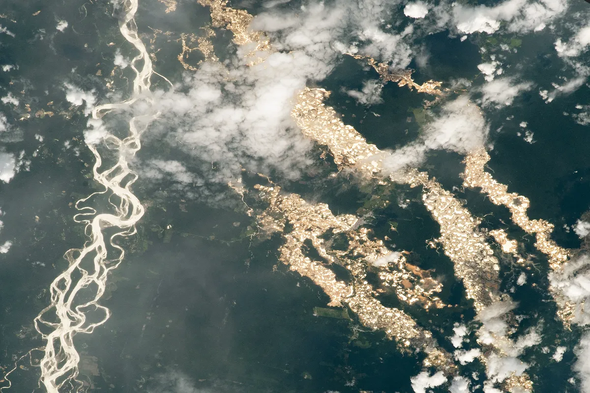 Амазонка река вид из космоса