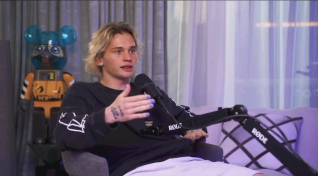 Даня Милохина