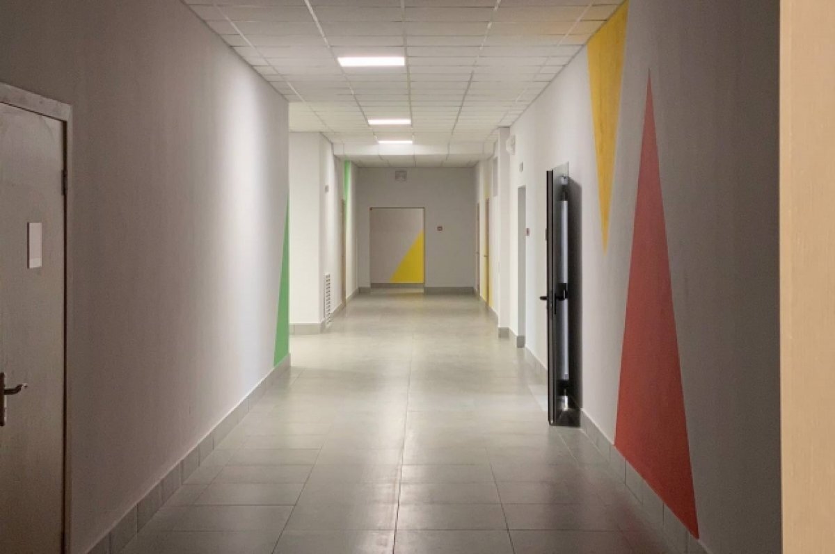    В Новосибирске родители и дети в гимназии №10 решили продолжить забастовку