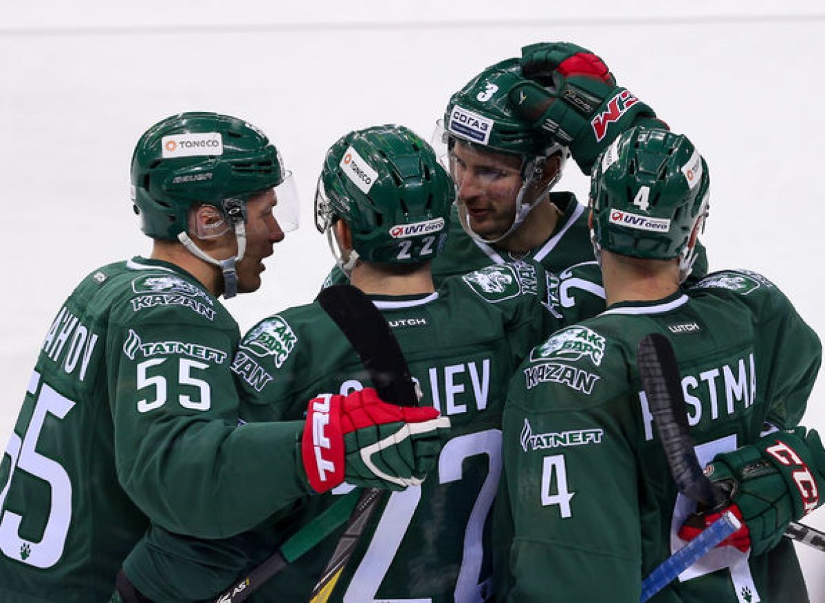    ХК «Ак Барс» смог отыграться в матчес ЦСКА со счетом 2:1.