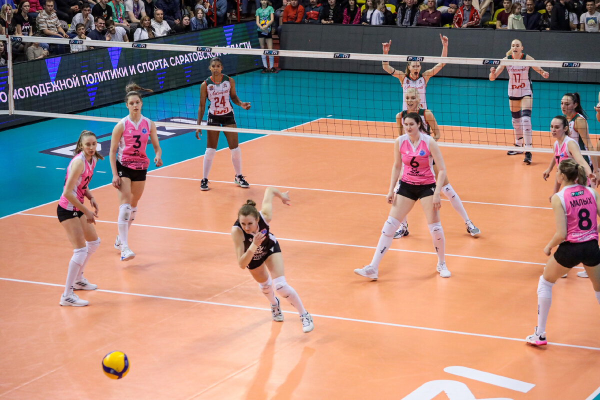 Матч "Протон-Саратов" - "Локомотив". Фото - Дарья Митрофанова.