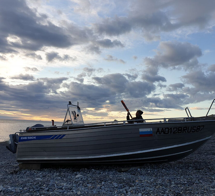    Охотники выходят в море   
Фото предоставил Алексей Бычков, коренной житель Чукотки