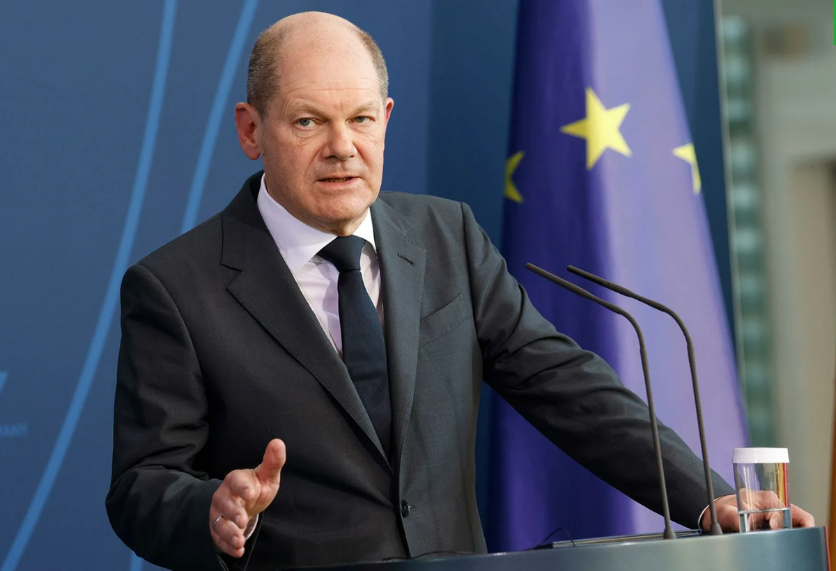 Канцлер германии 2022 шольц. Канцлер германии 2022. Шольц канцлер заявил. Шольц канцлер заявил. Канцлер германии олаф шольц фото.