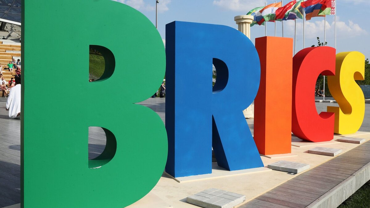 #БРИКС #единаявалюта #доллар #независимость #взаиморасчеты #мировоэкономика #финансы 