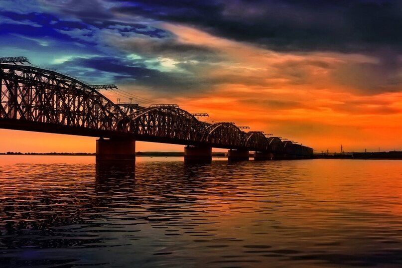 Императорский мост через Волгу. Ульяновск. Фотобанк Лори.