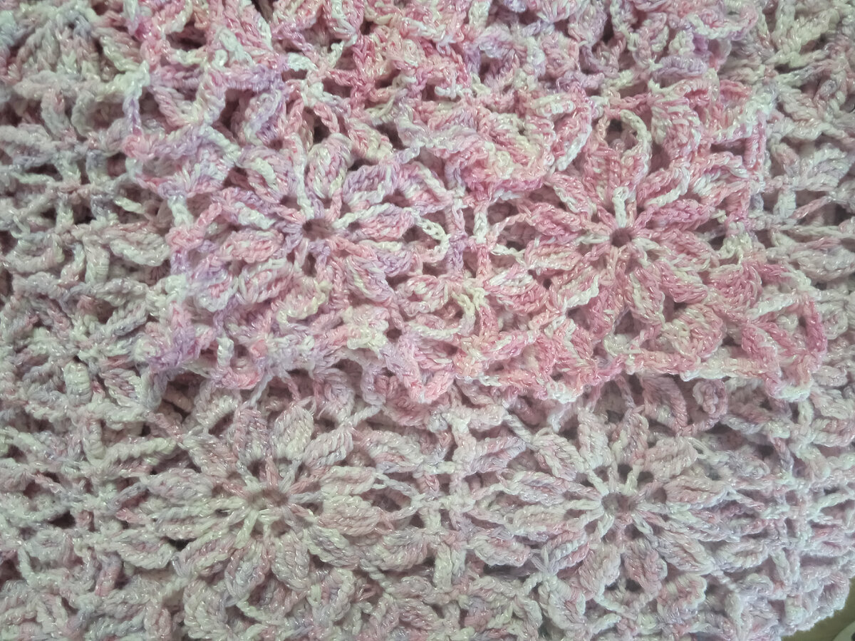 Цвета камера искажает, но разница всё равно видна. Это всё №134