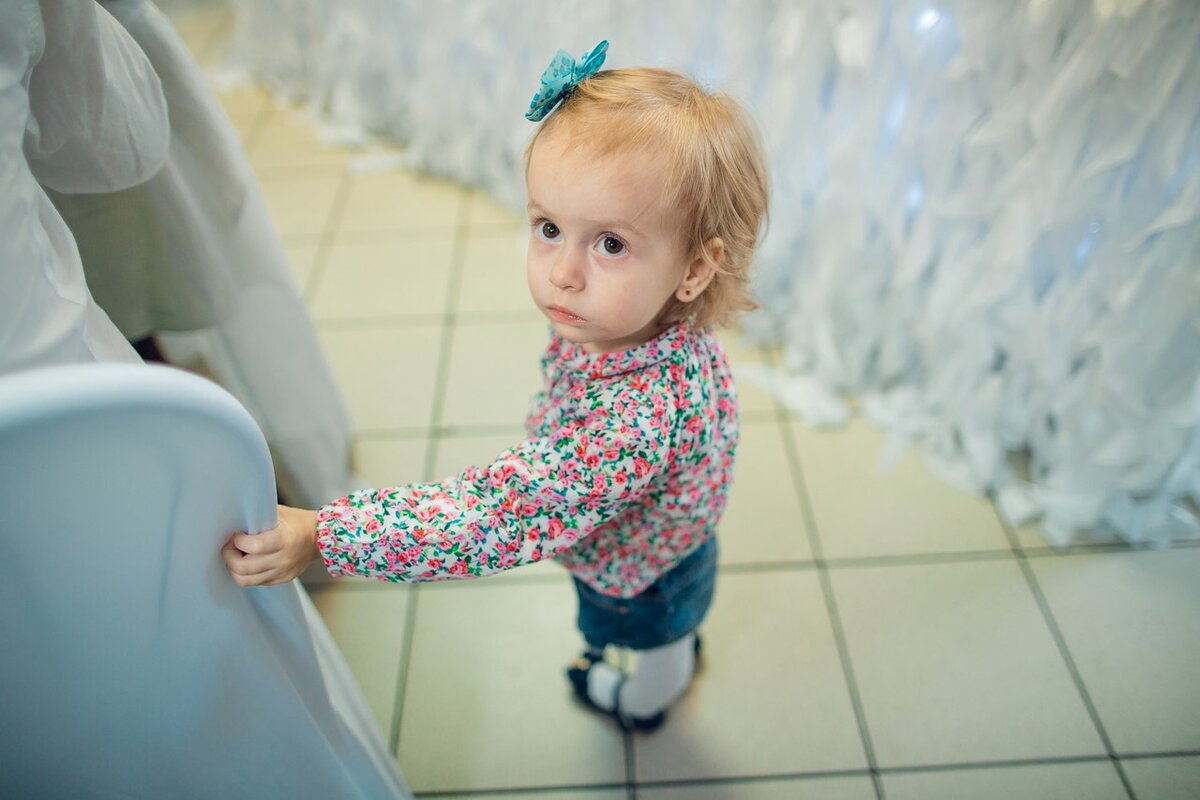 с мамой не поеду.