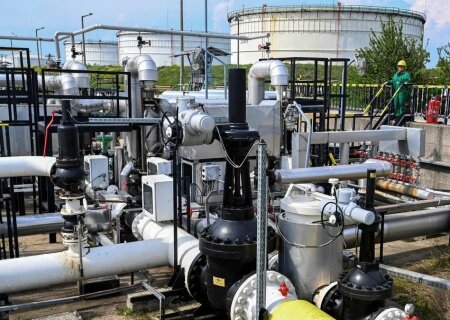    Венгрия предупреждает об угрозе Зеленского подорвать нефтепровод «Дружба»