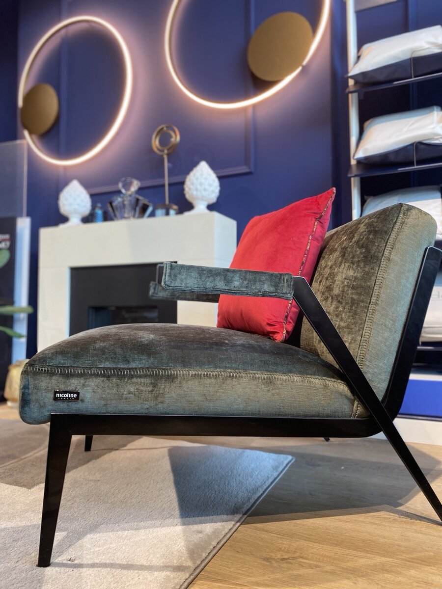 В нашем салоне на Кутузовском 88 вы можете встретить самые неординарные детали...