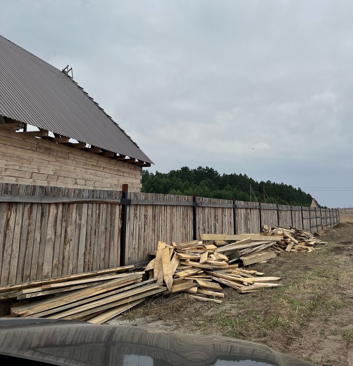 Доски после разборки опалубки