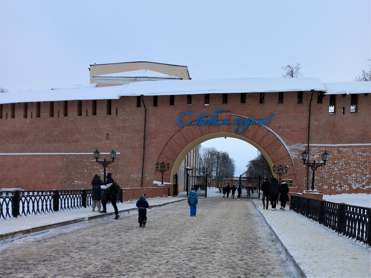 Новгородский кремль – наиболее интересные исторические здания Детинца |  Страницы истории | Дзен