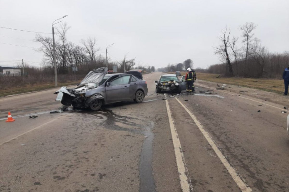    В Курской области в столкновении двух легковушек пострадали оба водителя