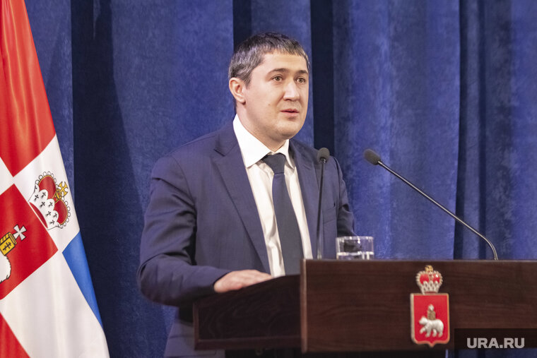    Дмитрий Махонин встретился с руководством пермских театров (архивное фото)