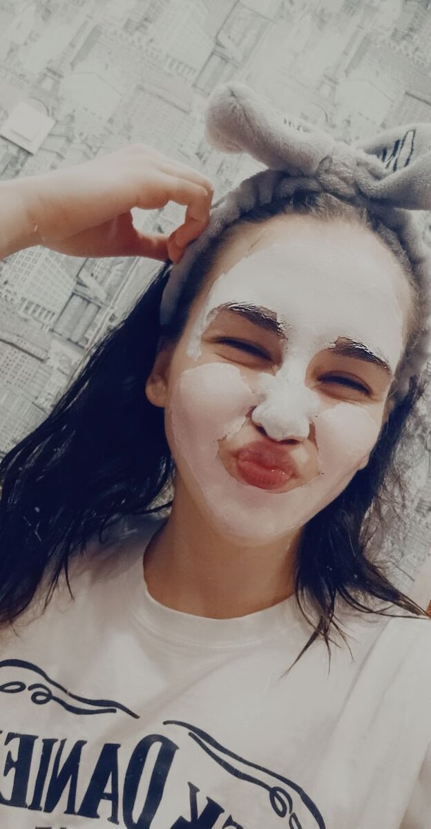 И это тоже Карина🤣