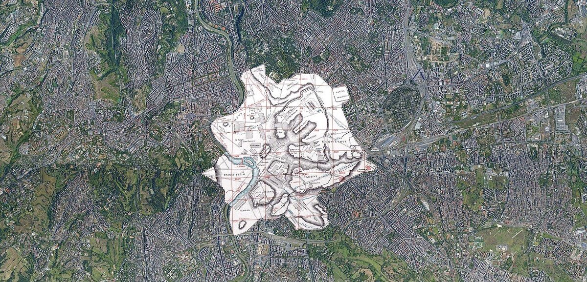 В центре фото выделена древняя часть Рима. Фото со спутника. 