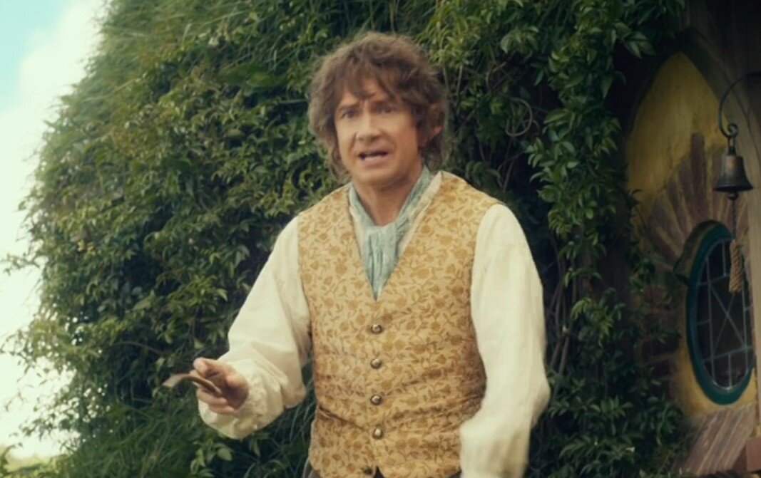 Бильбо Бэггинс, главный герой фильма, хоббит.