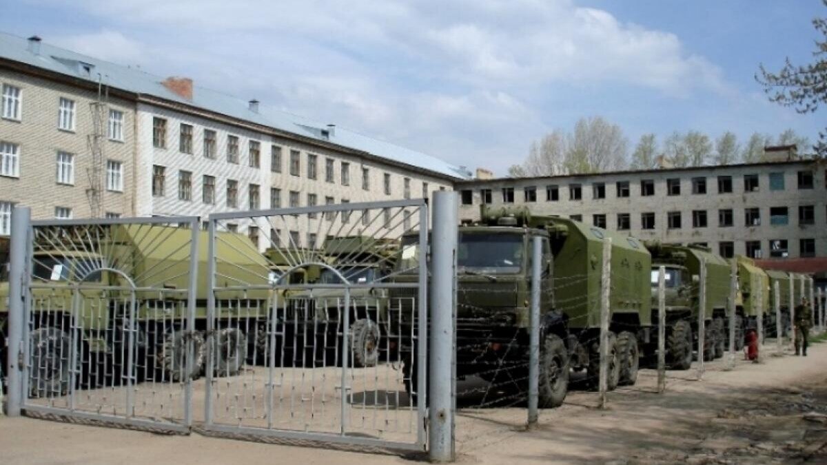    «Щедрые бояре»: почему продали землю военного училища и застраивают берег Сазанки в Энгельсе Новости Саратова и области – Сетевое издание «Репортер64»