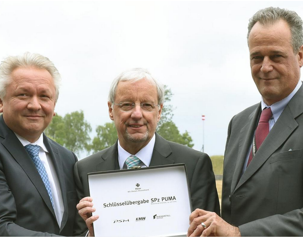 Армин Паппергер, крайний слева, Франк Хаун, крайний справа