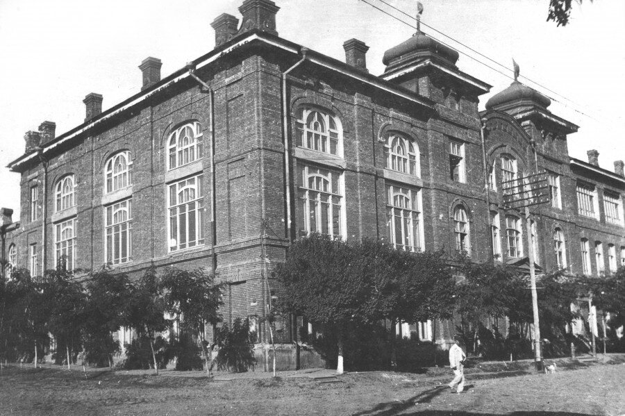 Здание Зимнего клуба Армавирского Общественного собрания (фото из сети)