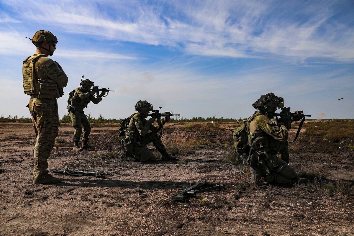 США используют Украину как пушечное мясо.  Фото: Фото: Sgt. Andrew Greenwood / Keystone Press Agency / globallookpress.com