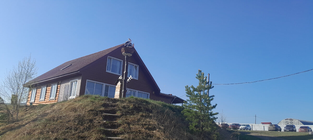 Один из гостевых домов