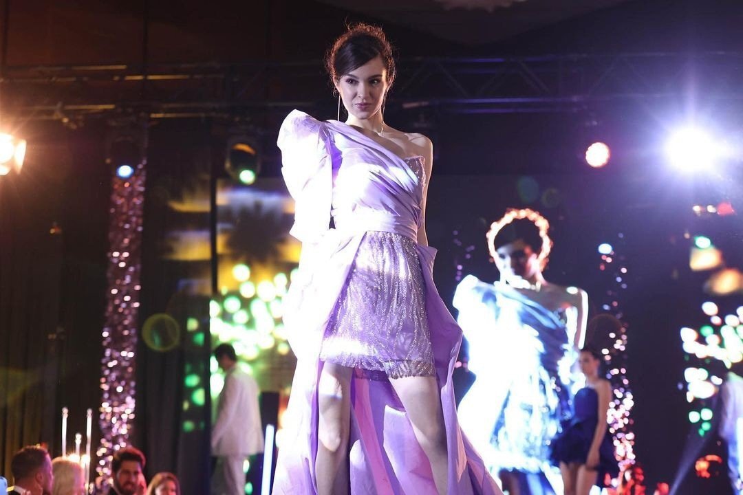 Чеболь против детектива дорама. Су 25 сверху. Неукротимый повелитель чэнь цин лань сычжуй. Ни су. Чеболь против детектива дораме машина.