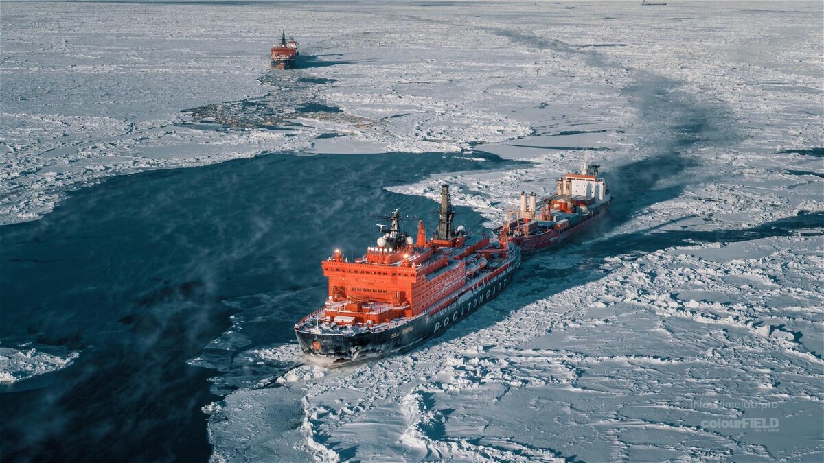 Сопровождение транспортных кораблей по СМП