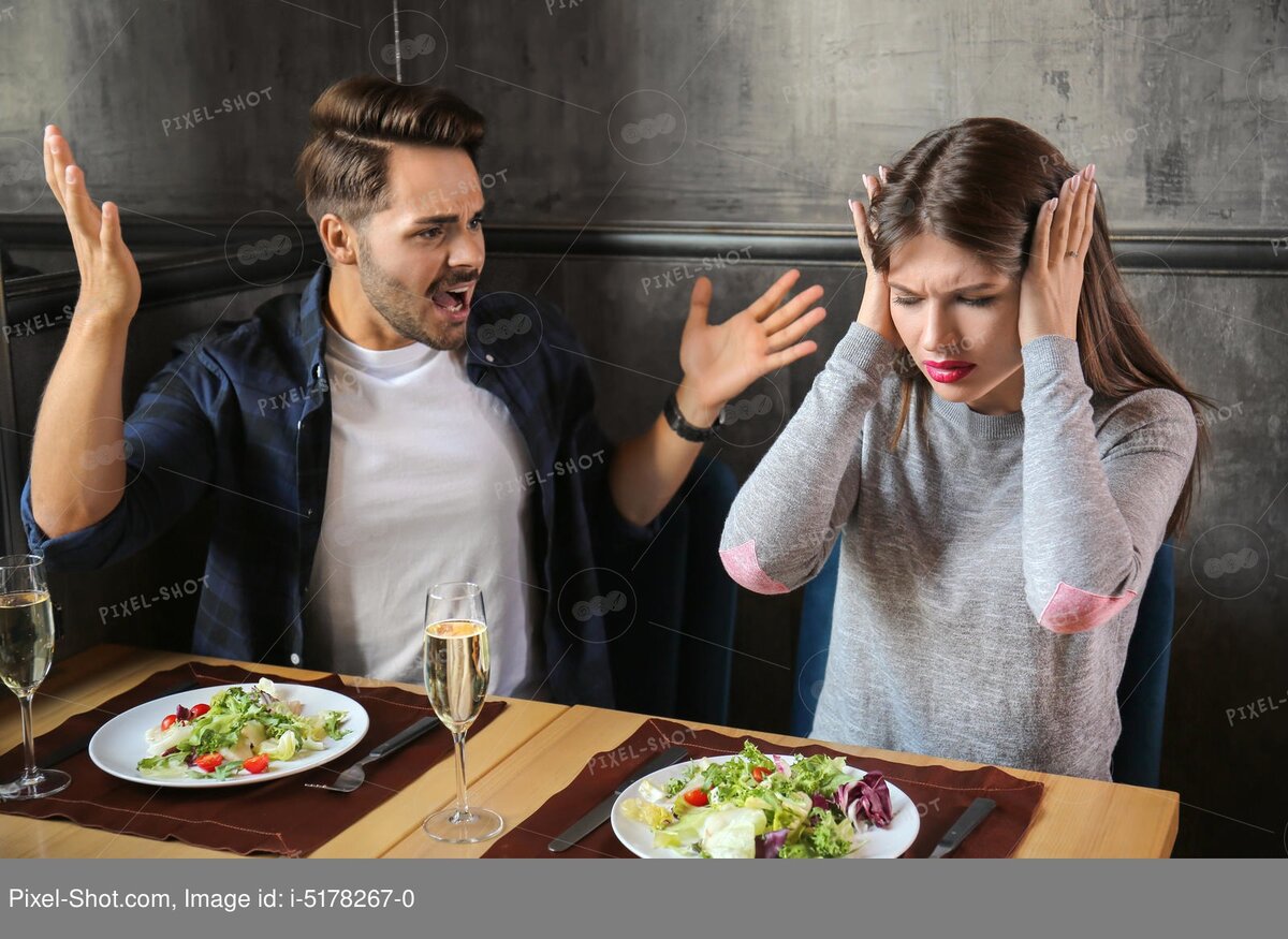 https://pixel-shot.com/ru/showcase/i-5178267-0/young-couple-having-arguments-on-date-in-restauran