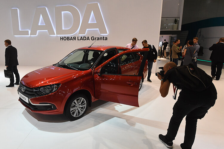 Марку LADA в Татарстане в отчетном периоде выбрало в 1,6 раз больше автолюбителей, чем годом ранее Фото: Komsomolskaya Pravda / Global Look Press / www.globallookpress.com