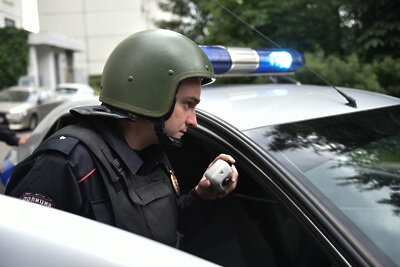    Сотрудник ППС ©Николай Корешков РИАМО