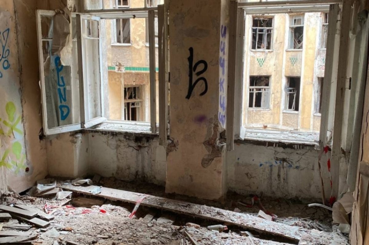    В КГИОП ответили по поводу сноса дома Басевича в Петербурге