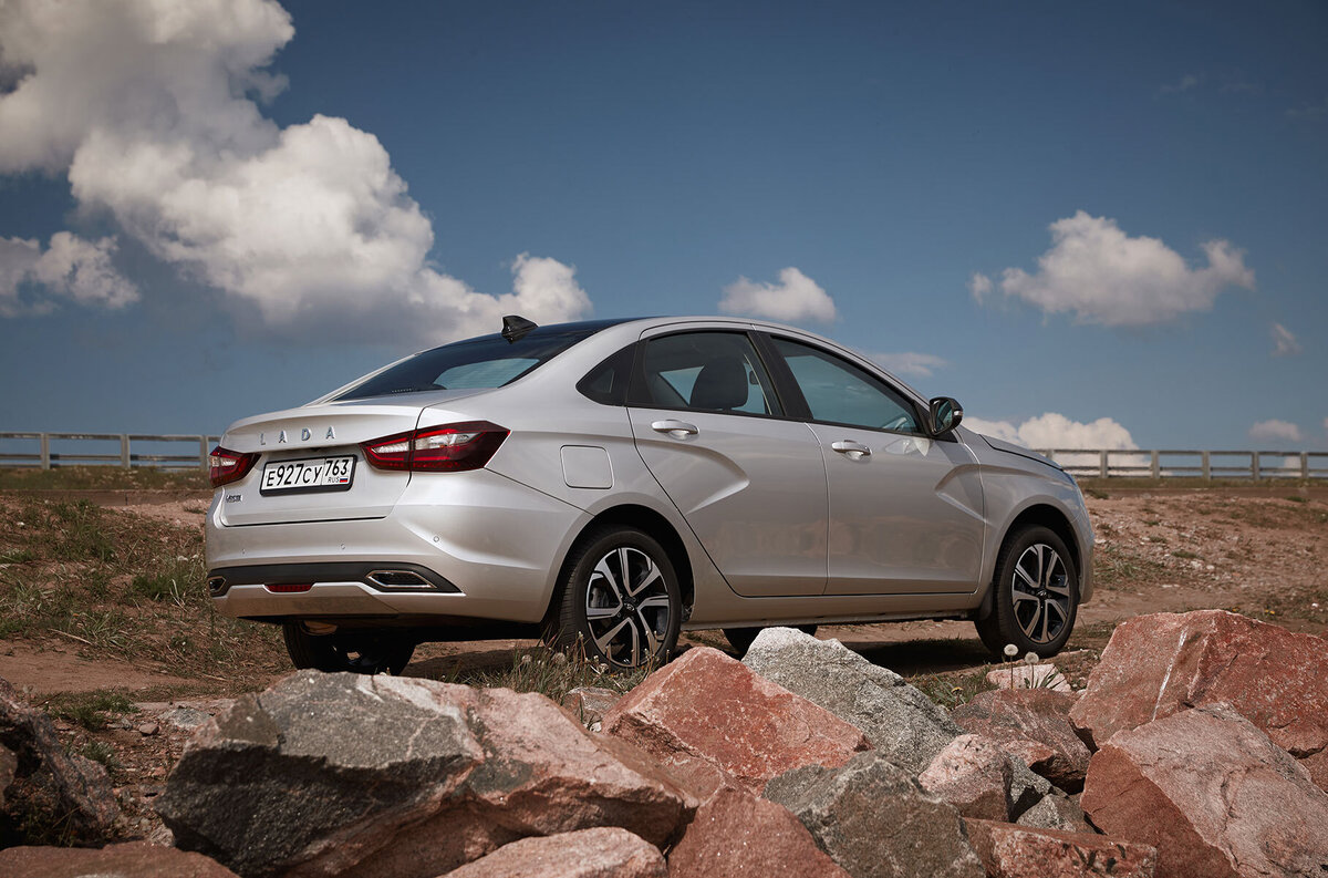    Новая Lada Vesta   
Lada