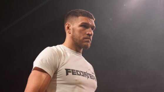    Боец MMA Немков защитил титул Bellator, победив Ромеро Юлия Шелковенко